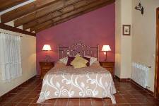 PUENTES DEL CEGA, La Velilla, (Segovia), vista interior