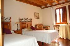 PUENTES DEL CEGA, La Velilla, (Segovia), vista interior