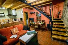 ENTRE VALLES, Benllera , (León), vista interior