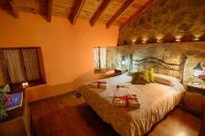 ENTRE VALLES, Benllera , (León), vista interior