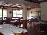 LINARES, Villanueva de Argaño, (Burgos), vista interior