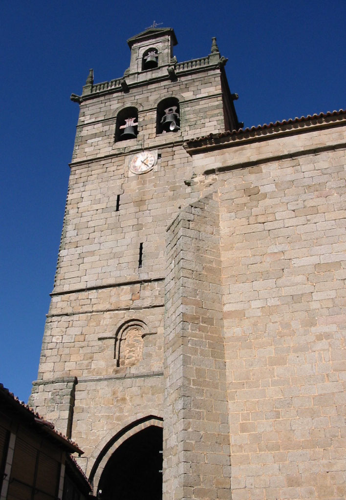 Lateral sur torre Iglesia parroquial de Santa María la Mayor