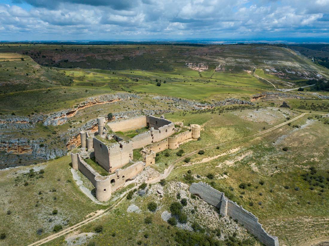 Caracena Castle Official Portal of Tourism. Junta de Castilla y Leon