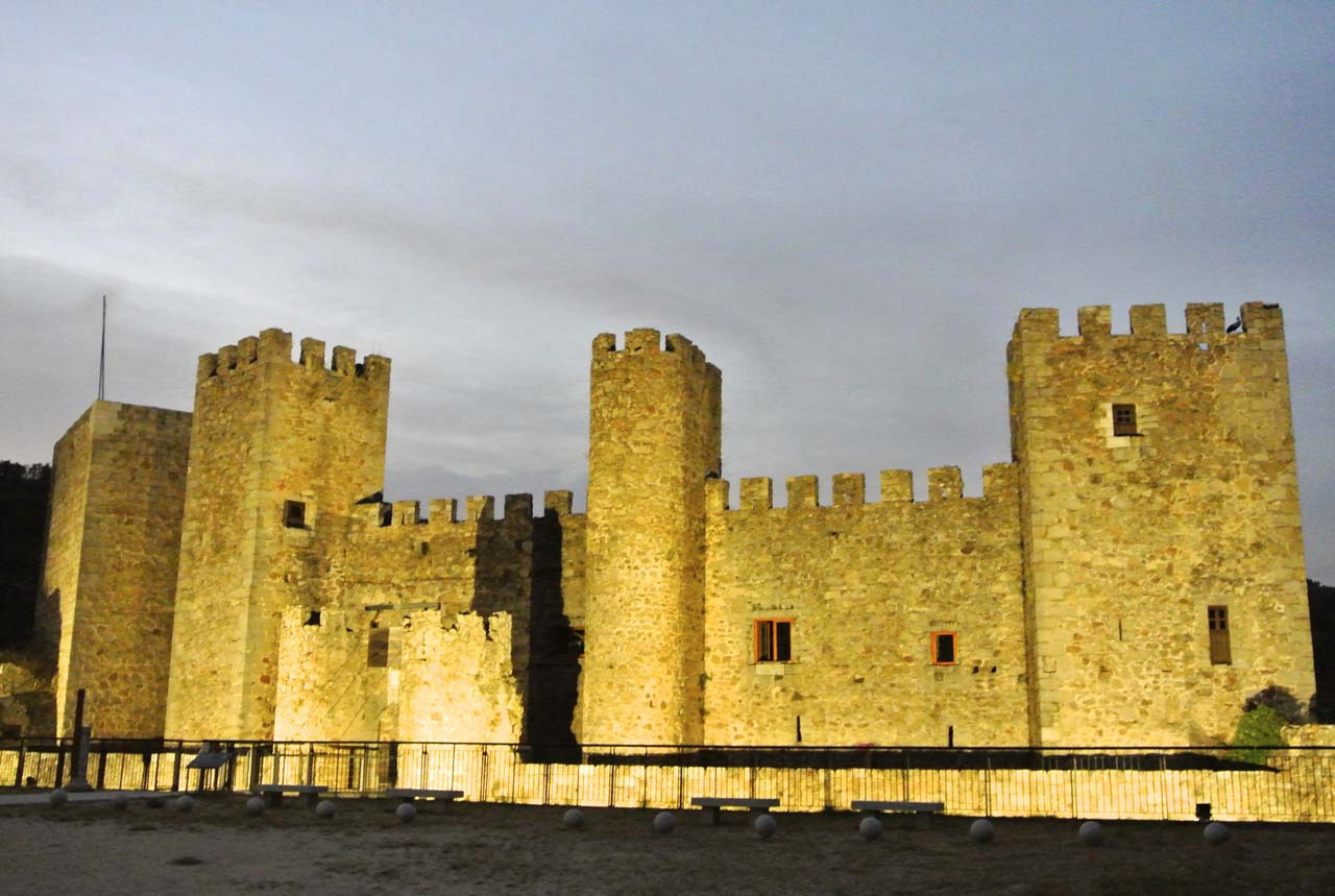 Castillo de Montemayor