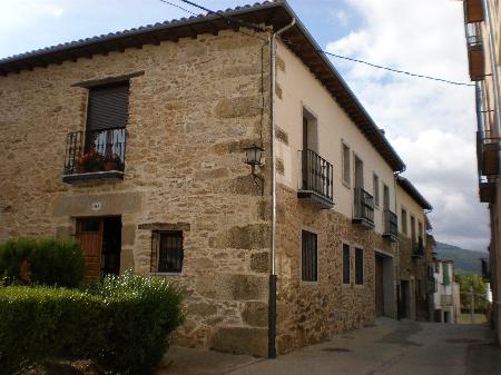 AZABACHE, El Barco de Ávila, (Ávila), vista exterior