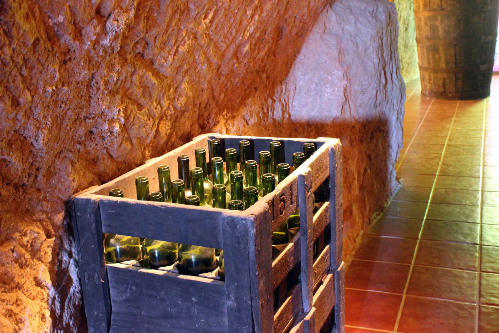 Centro de Interpretación del vino - Caja botellas