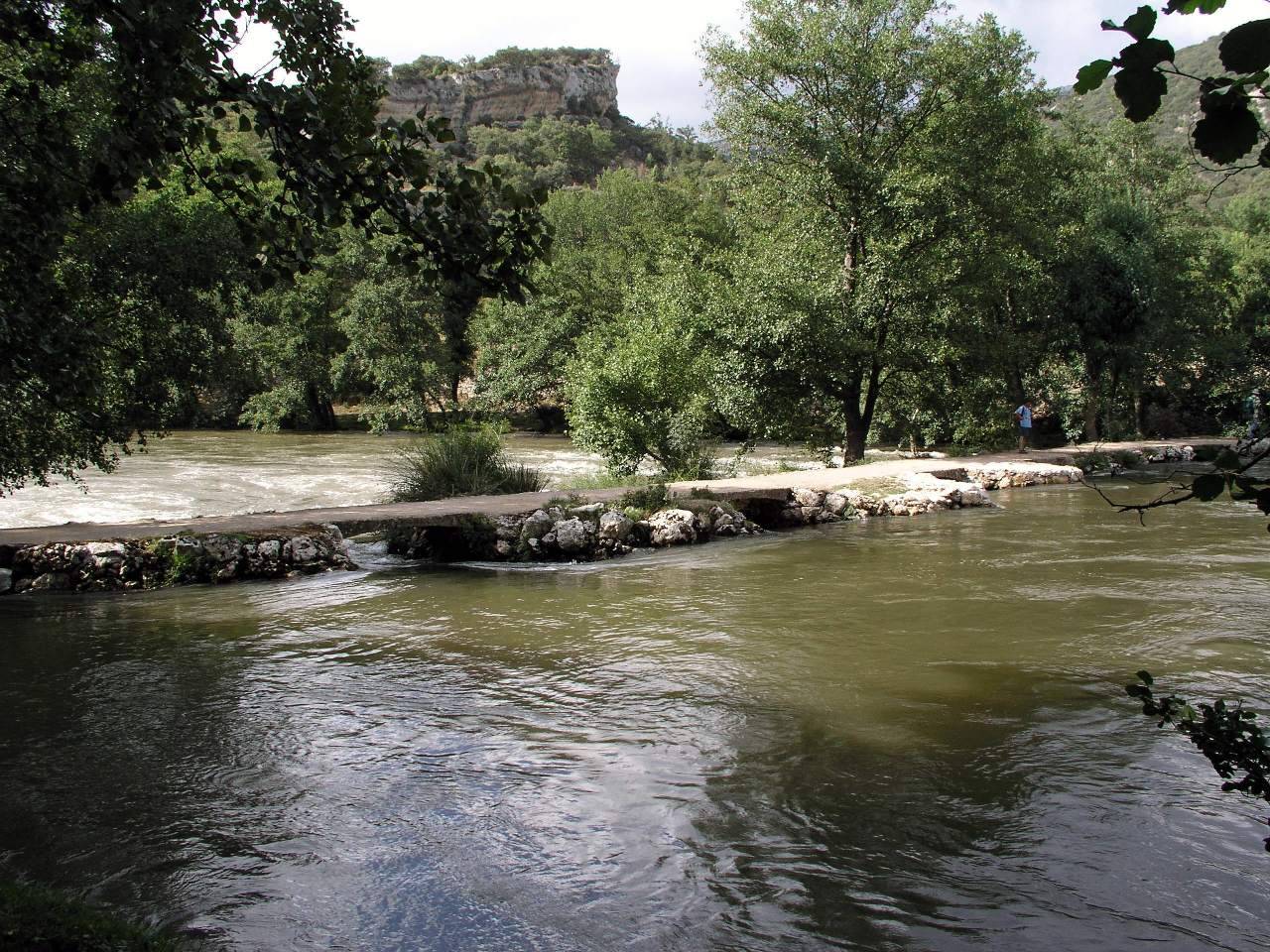 Montes Obarenes