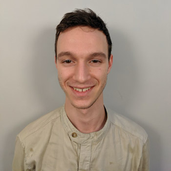 Martin Carabott - Estudiante